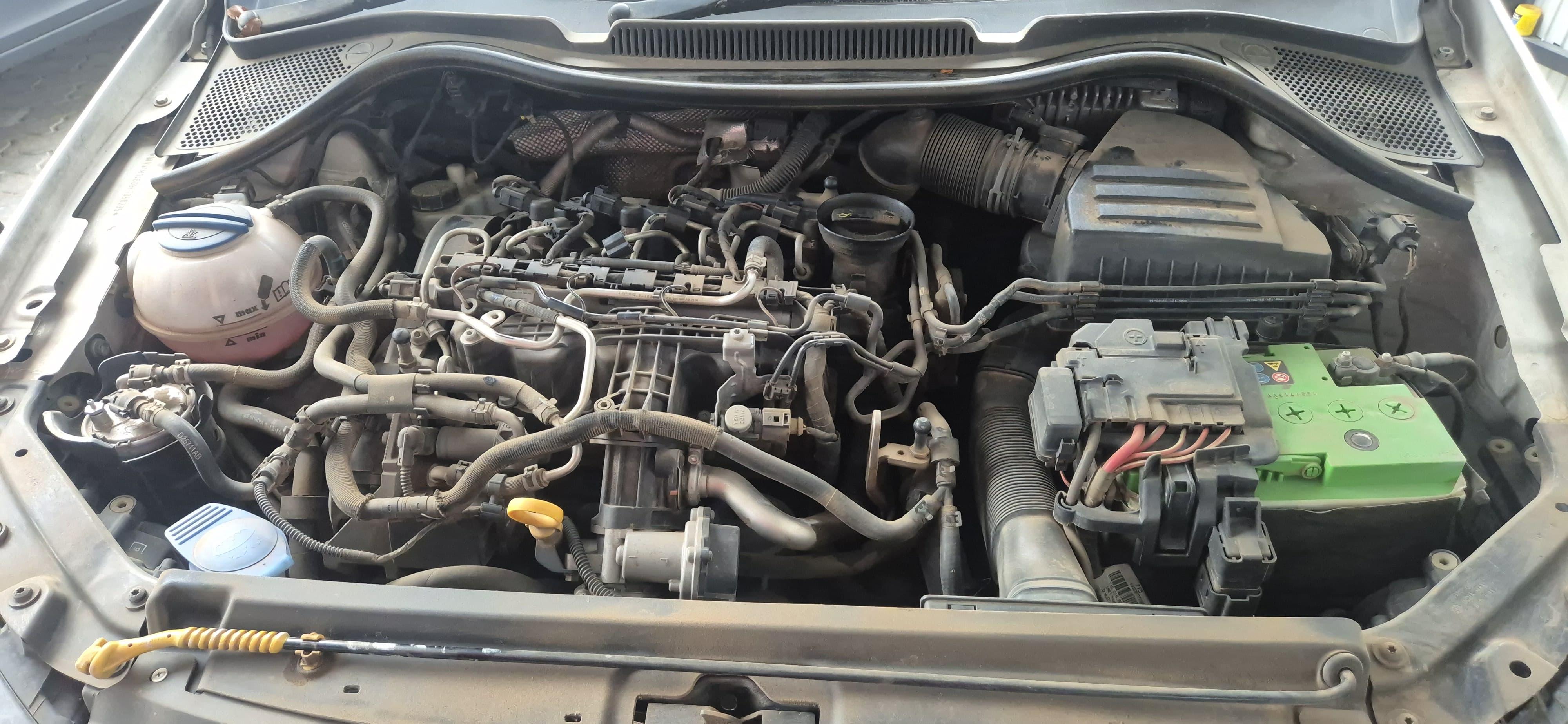 Volkswagen Vento(2012-2014) Highline Diesel